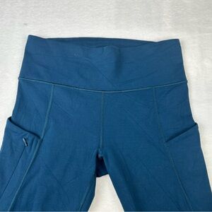 Athleta Mesh Sonar Capri Cropped Leggings Blue Size m